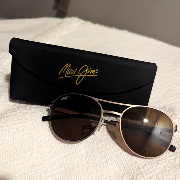 Maui Jim Accessories - Maui Jim Sunglasses Half Moon